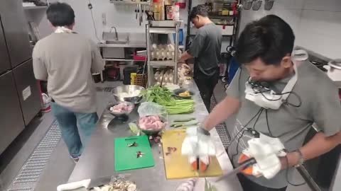 Kitchen chopping team
