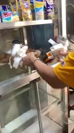 Bakery tray handling
